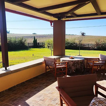 Villa Sunny Private In Sani Beach, 4 Bedroom Filakaí Kassándras
