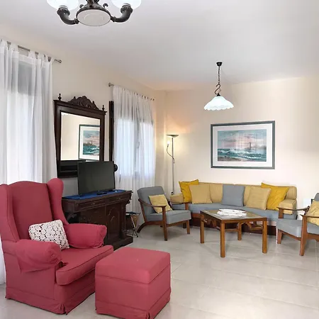 Sunny Private In Sani Beach, 4 Bedroom * Filakaí Kassándras