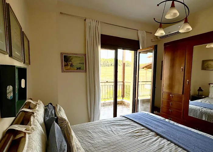 Sunny Private In Sani Beach, 4 Bedroom Villa Filakai Kassandras