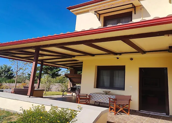 Villa Sunny Private In Sani Beach, 4 Bedroom