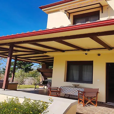 וילה Sunny Private In Sani Beach, 4 Bedroom