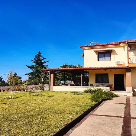 Sunny Private In Sani Beach, 4 Bedroom * Filakai Kassandras
