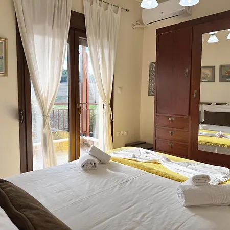 Sunny Private In Sani Beach, 4 Bedroom Villa Filakai Kassandras
