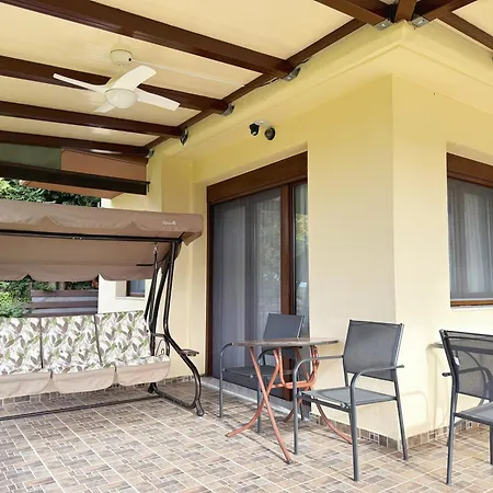 Villa Sunny Private In Sani Beach, 4 Bedroom *