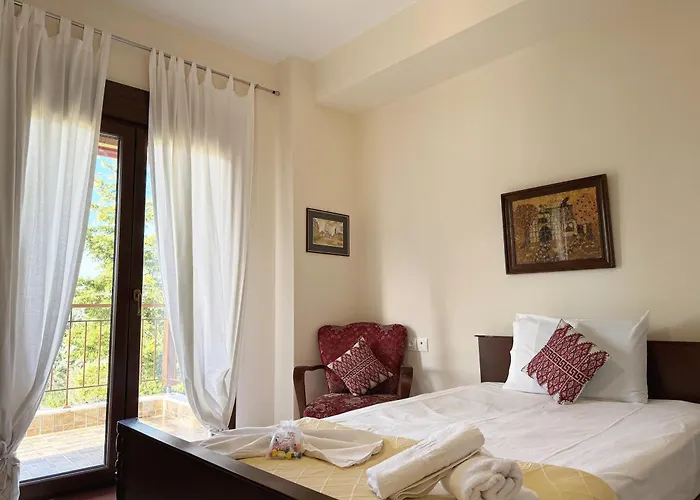 Sunny Private In Sani Beach, 4 Bedroom Filakai Kassandras