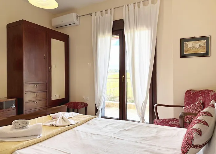 Sunny Private In Sani Beach, 4 Bedroom Filakai Kassandras