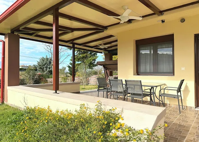 וילה Sunny Private In Sani Beach, 4 Bedroom